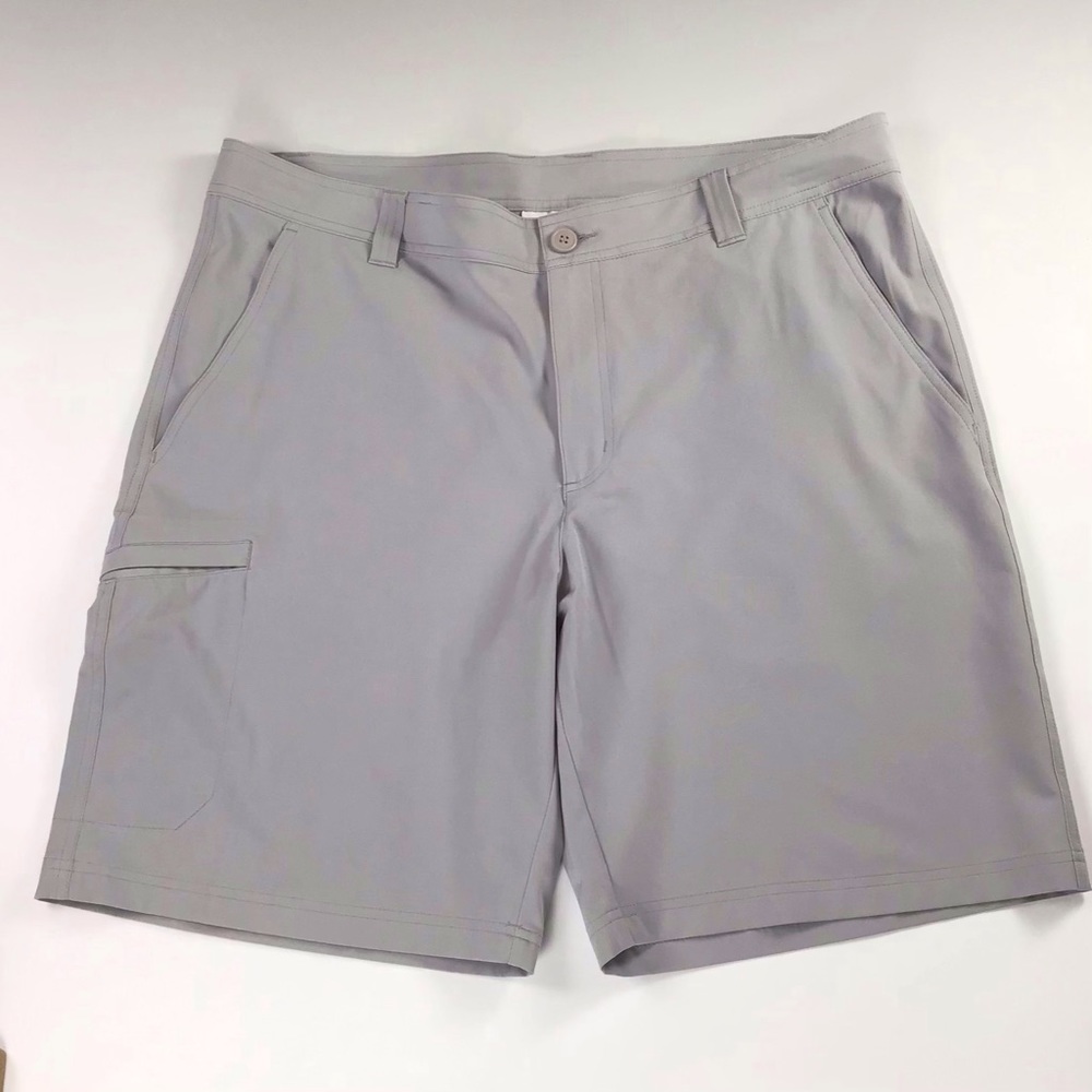 Columbia Mens Shorts Grey 40 OMNI Shield